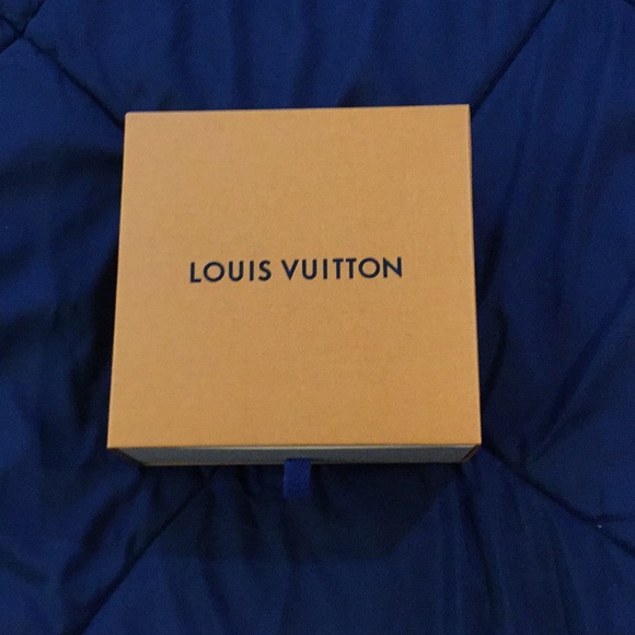 Louis Vuitton box - Picture 1 of 7